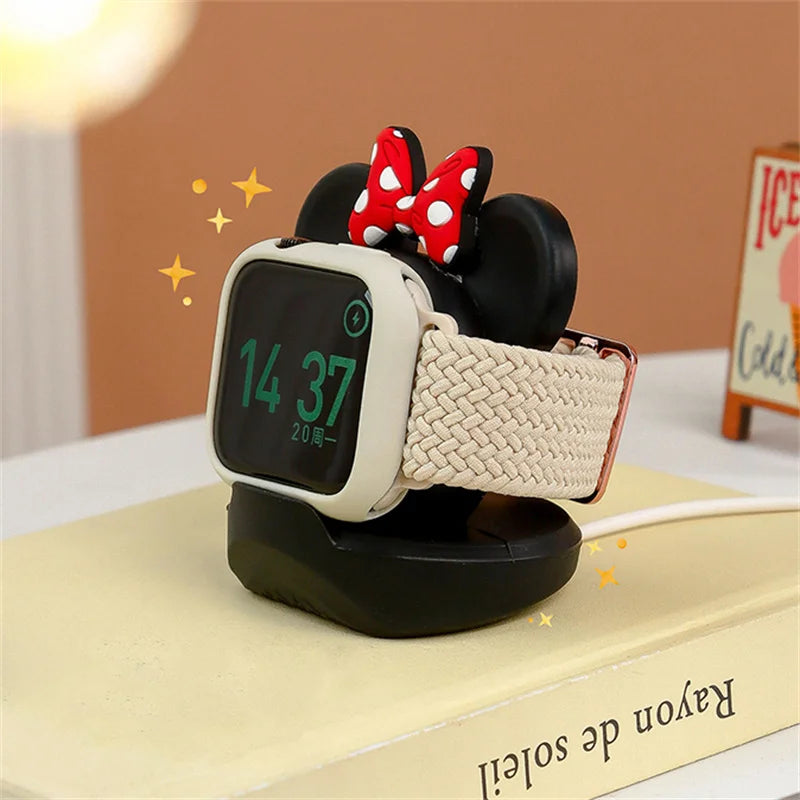 Cute Cartoon Bow Tie Bear Silicone Charger Stand For Apple Watch Serie 8 SE 7 6 5 For Iwatch Charging Desktop Holder Accessories