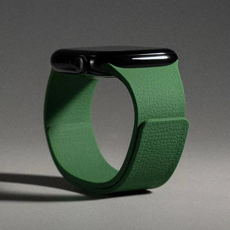Magnetic Strap For Apple Watch Bands Ultra 2 49mm 44mm 45mm 46mm 42mm 40mm Belt Silicone Bracelet iWatch Series 10 8 7 6 5 9 SE