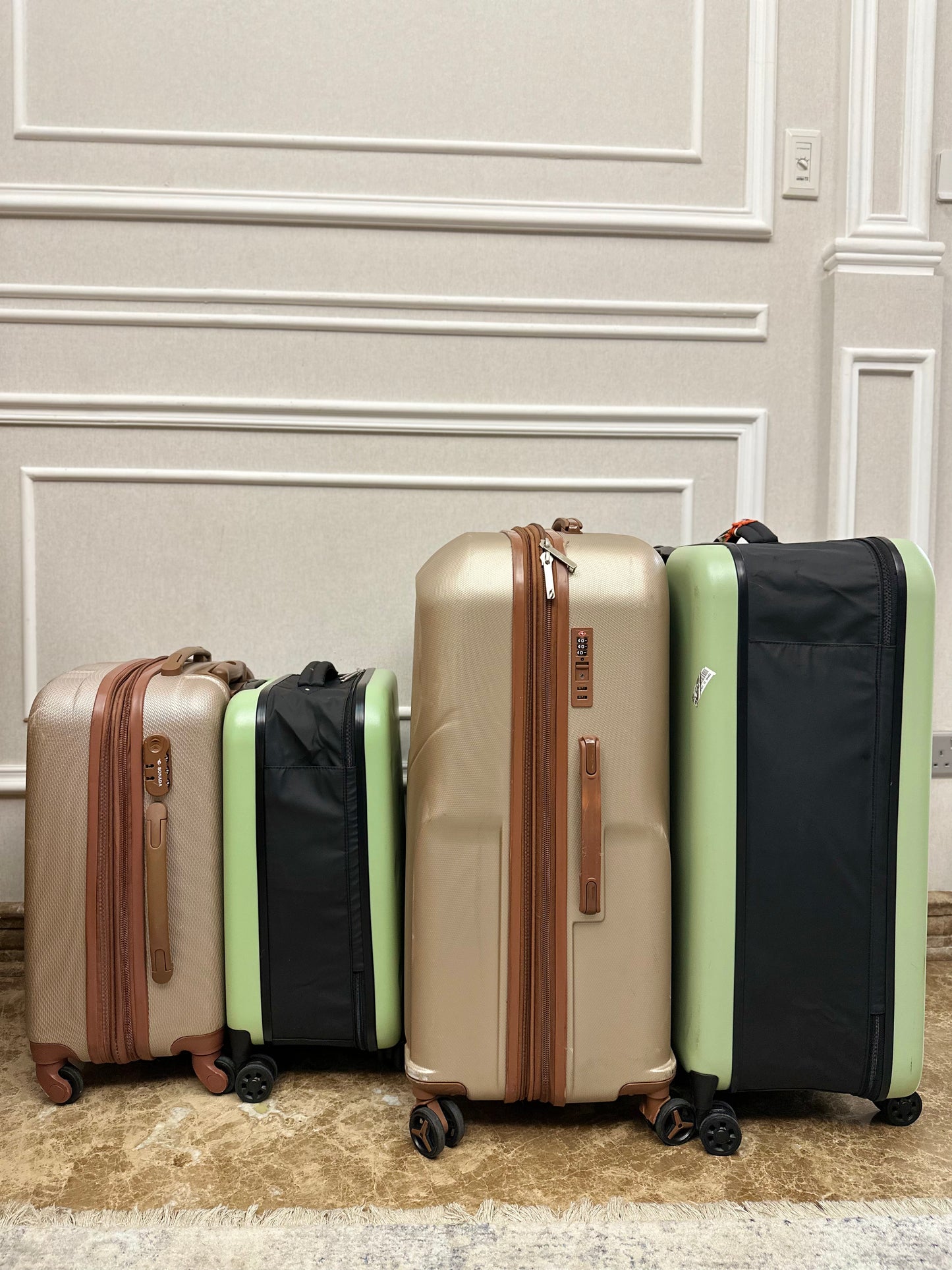 Lightweight Foldable Travel Suitcase – Stylish Luggage for Easy Trips