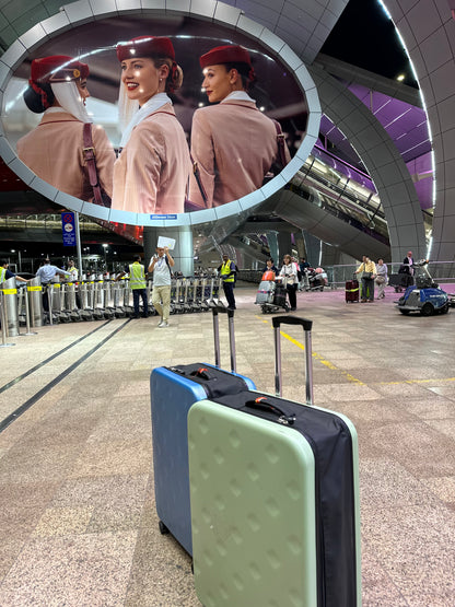 Lightweight Foldable Travel Suitcase – Stylish Luggage for Easy Trips