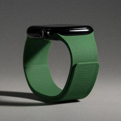 Magnetic Strap For Apple Watch Bands Ultra 2 49mm 44mm 45mm 46mm 42mm 40mm Belt Silicone Bracelet iWatch Series 10 8 7 6 5 9 SE