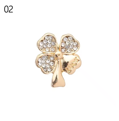 Luxury Gold Charm Pendants for Apple Watch Bands – Elegant Metal Strap Decorations
