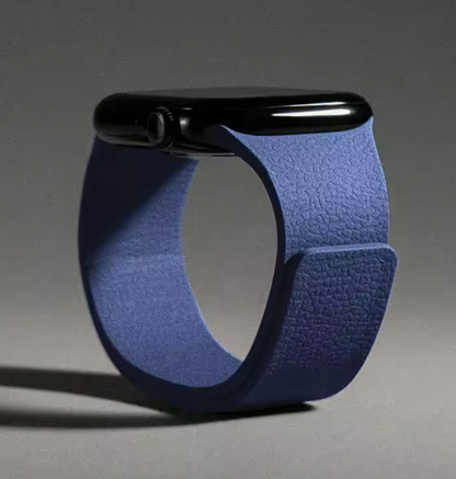 Magnetic Silicone Strap for Apple Watch – Adjustable & Comfortable Fit