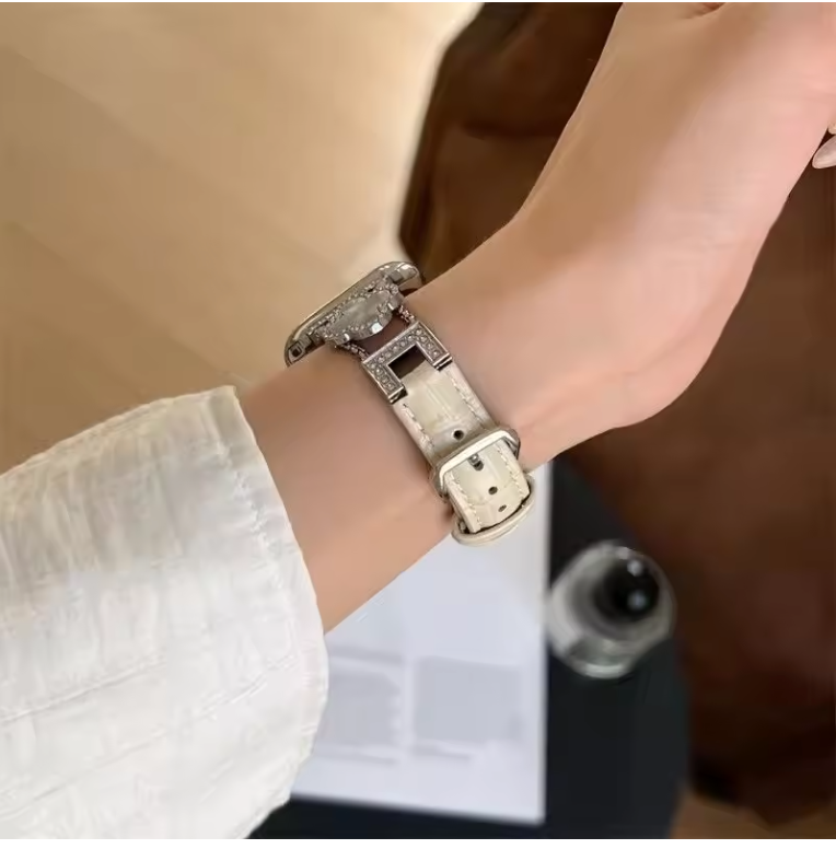 Clover Diamond Strap for Apple Watch – Luxury Style